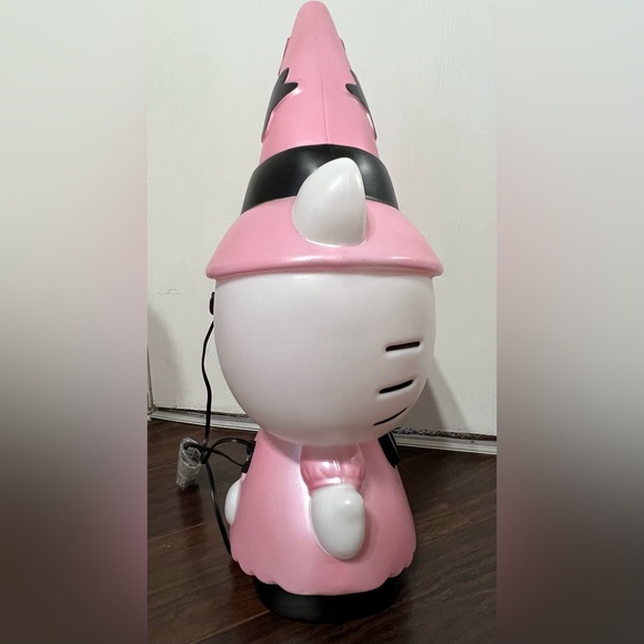 Hello Kitty Halloween Witch Blow Mold - Picture 9 of 12